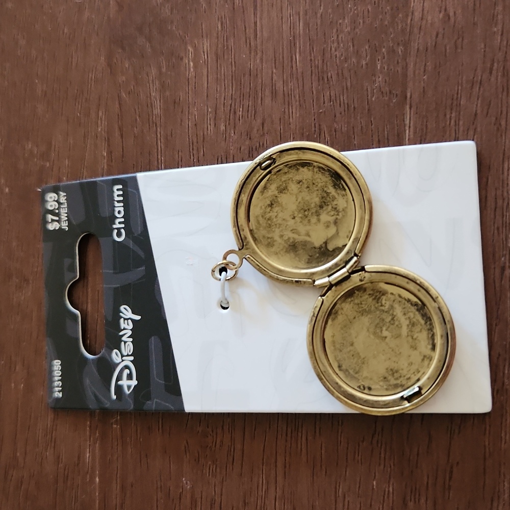 Charm - Picture 3 of 3